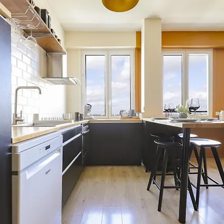 Jaures - Vue Panoramique Sur La Rose *